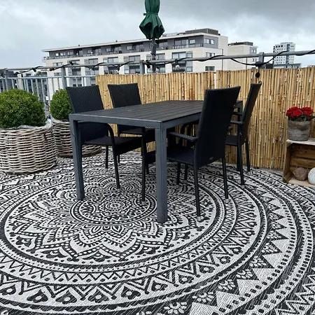 Skon Beliggende M.tagterrasse Apartment Herning